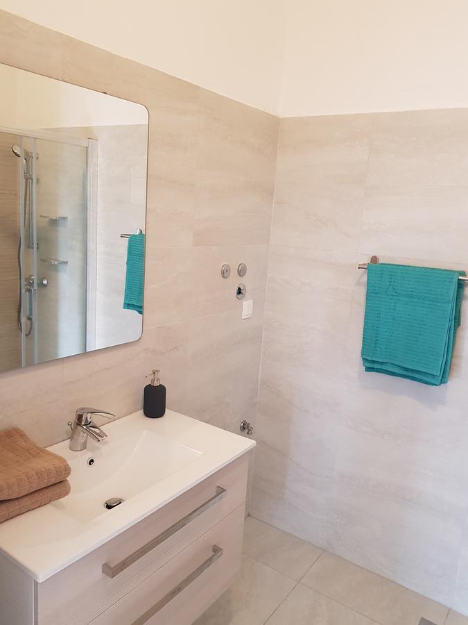 Colic Daire Njivice Dış mekan fotoğraf
