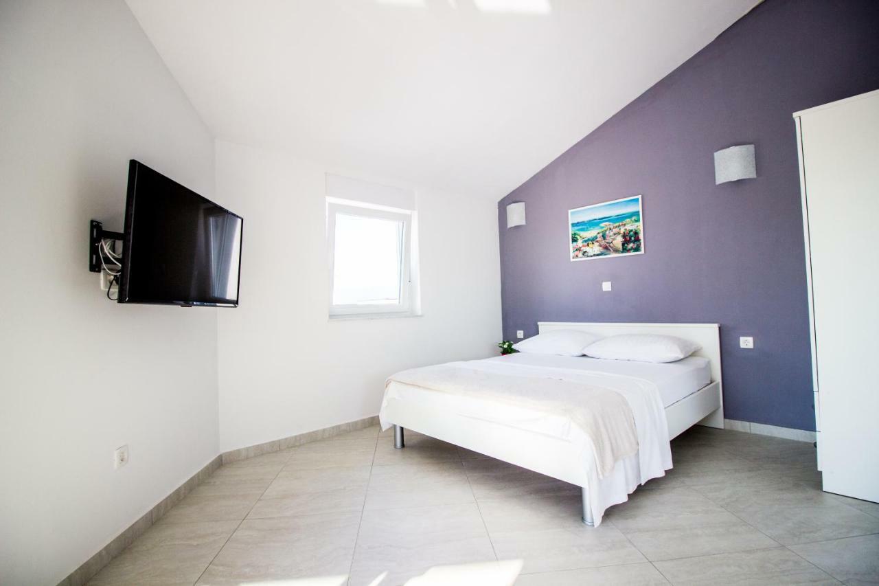 Colic Daire Njivice Dış mekan fotoğraf