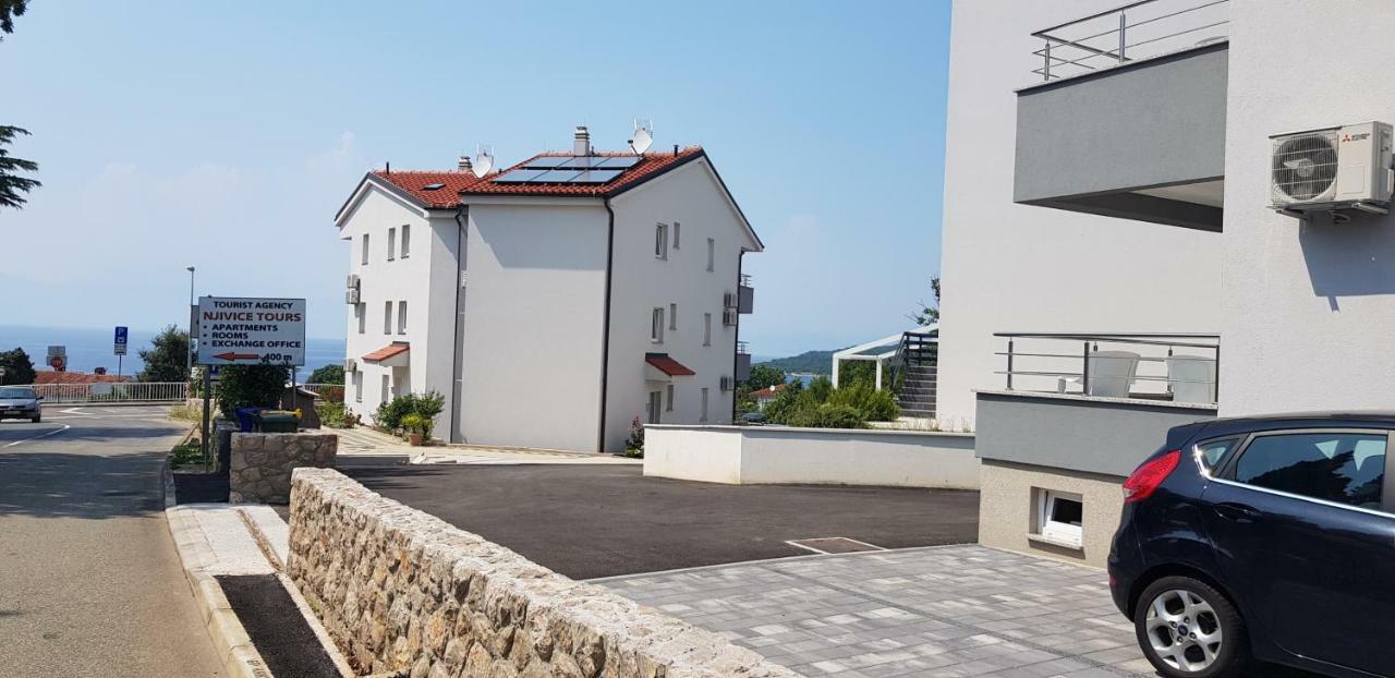 Colic Daire Njivice Dış mekan fotoğraf